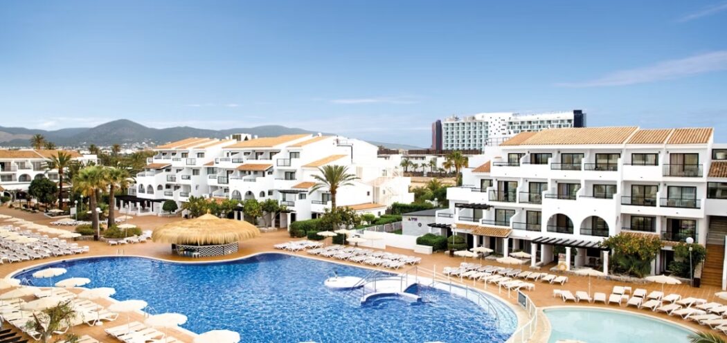 Playa D'En Bossa, Ibiza image