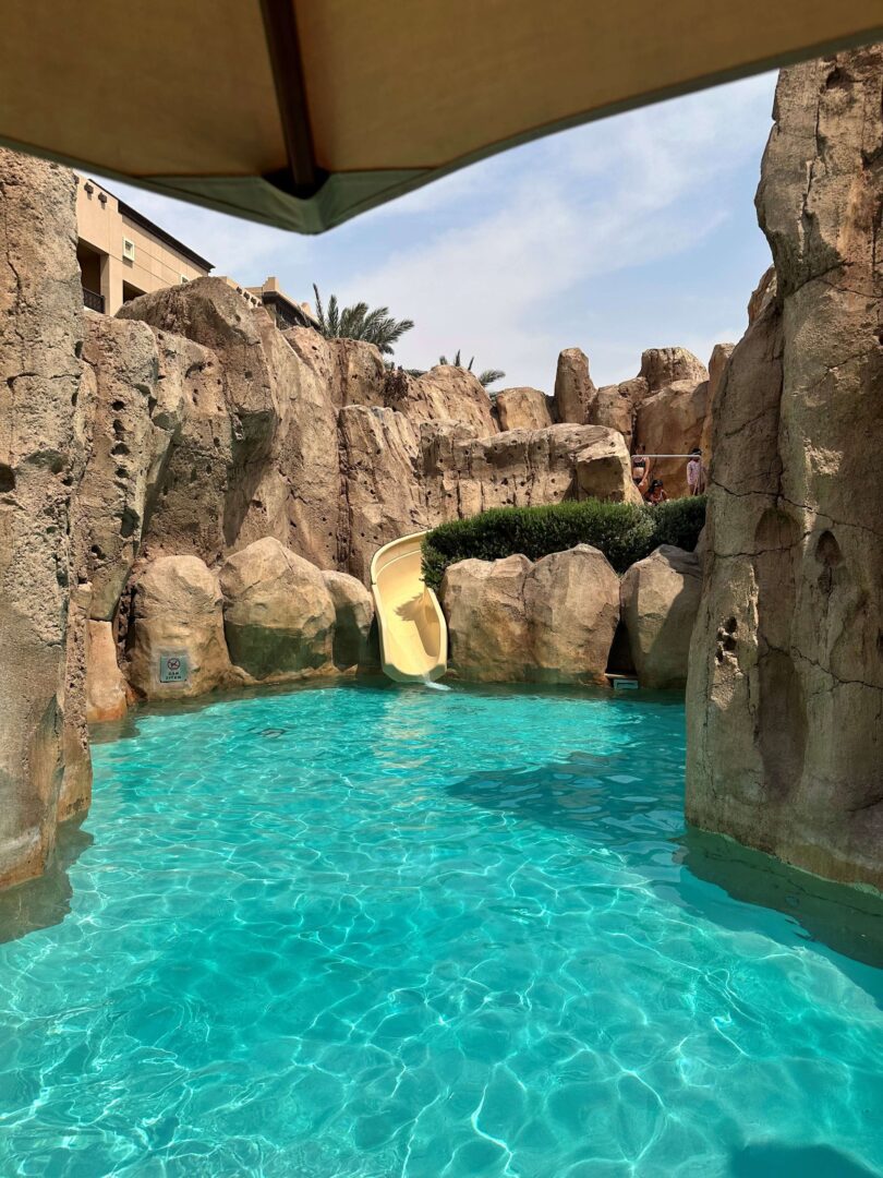saadiyat-pool-slide