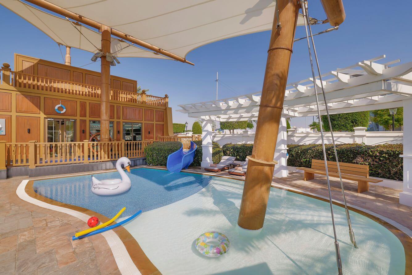 st-regis-kids-pool-1